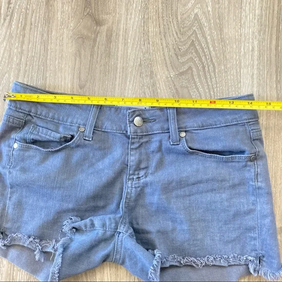 Paige Gray Distressed Shorts. Sz 26 - Picture 6 of 9